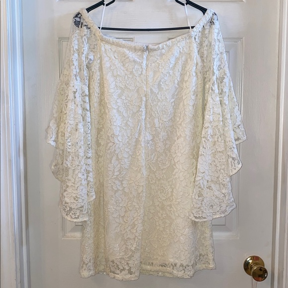 Wayf Cream Lace Off-Shoulder Angelic Dress - Picture 9 of 12